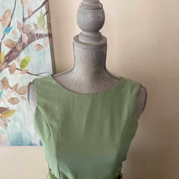 DIDEYTTAWL 💚SAGE GREEN💚 SPECIAL OCCASIONS DRESS GIRL SIZE 14 🌟NWT🌟 - Picture 9 of 16